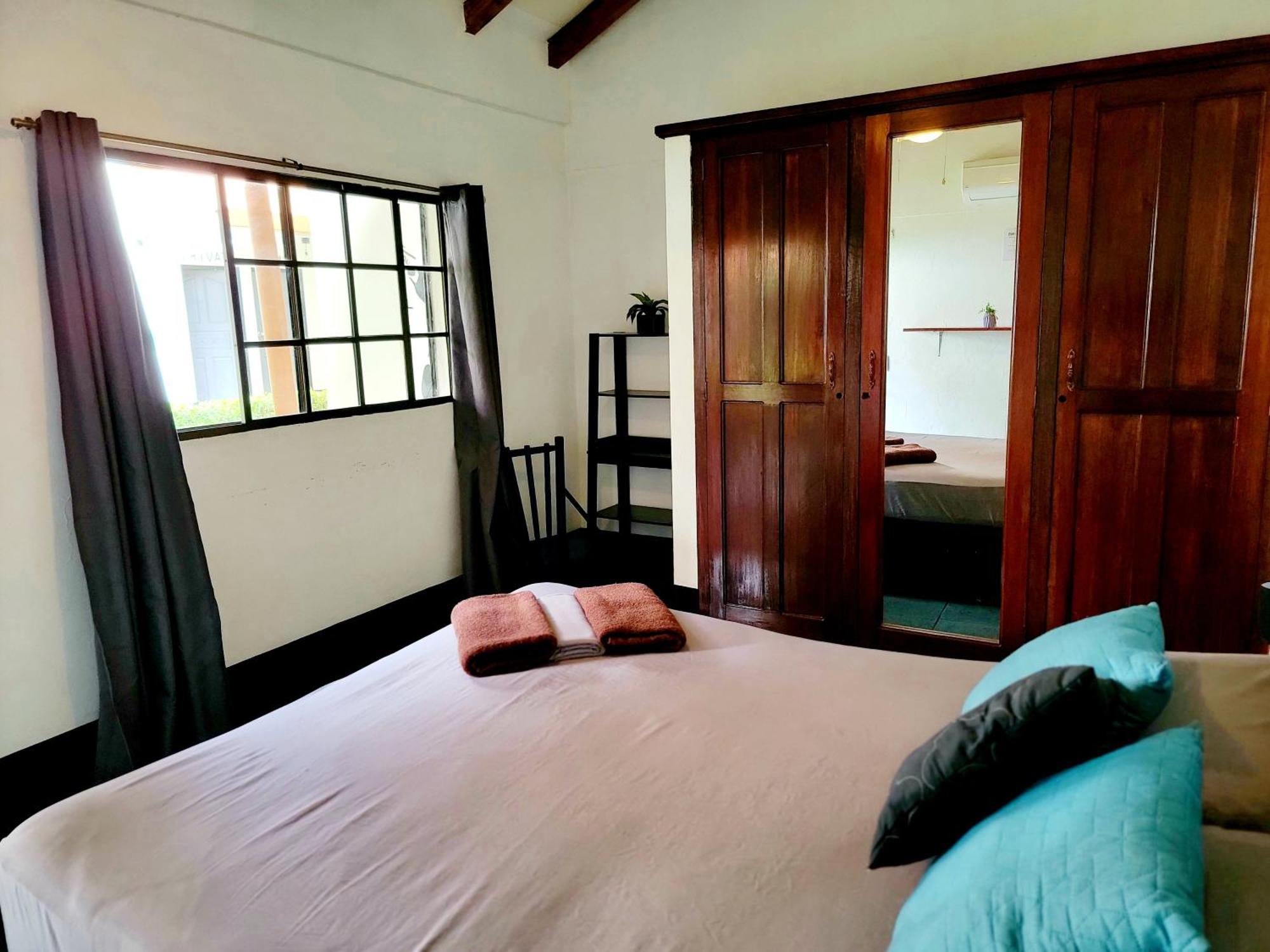 Poco A Poco Hostel León Kültér fotó